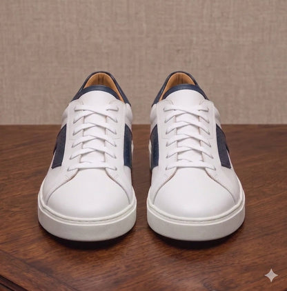 Black and white low top sneaker